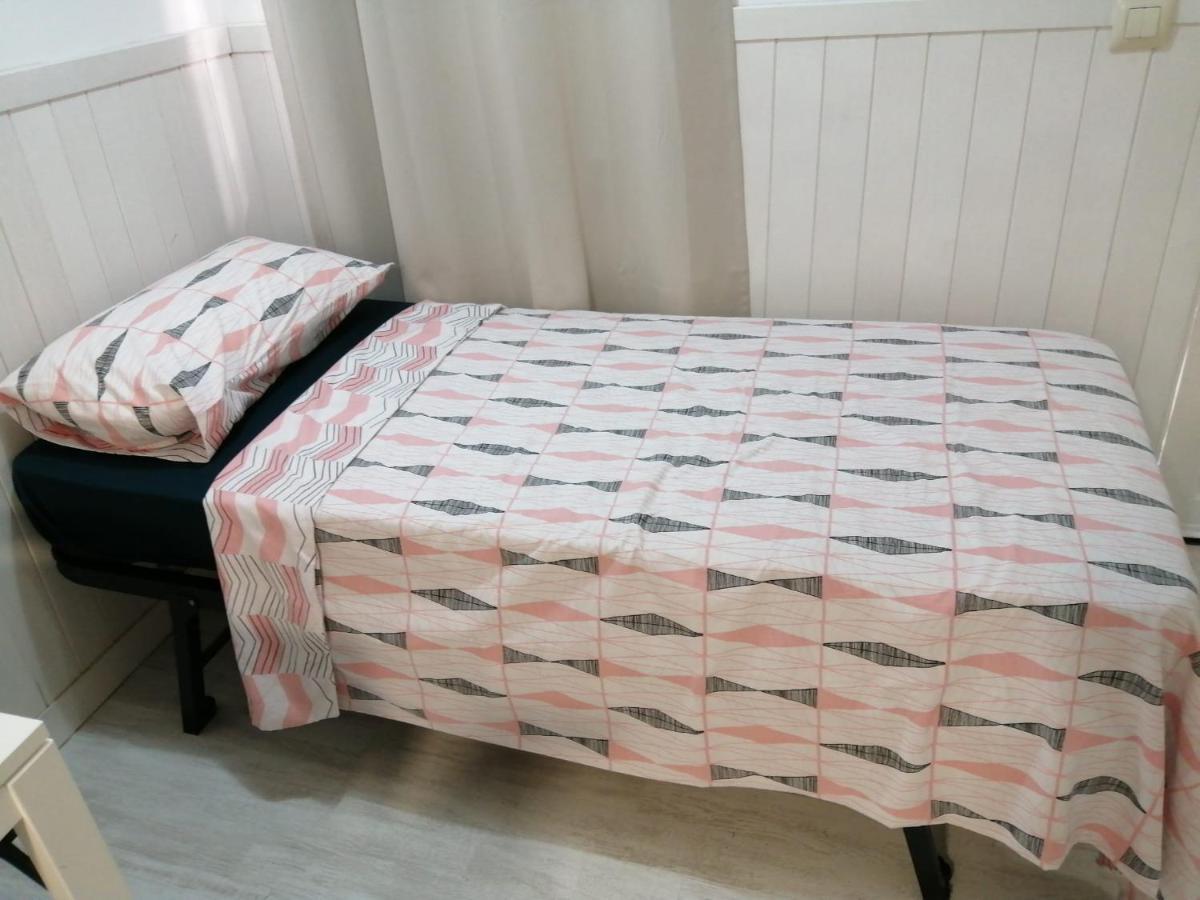 2-Estudio Zona Chamberi Quevedo Apartment Madrid Bagian luar foto